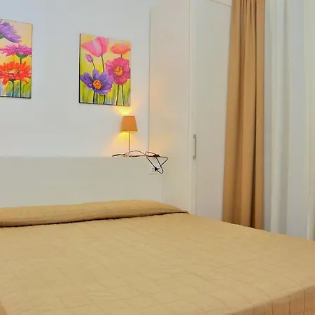 Apartment One Bedroom In Ideal For Family *